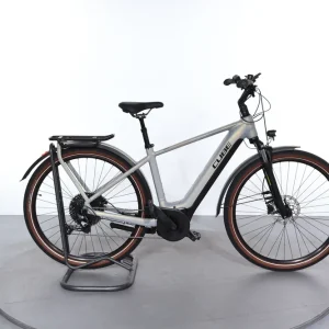 Bestseller Cube Touring Hybrid Pro