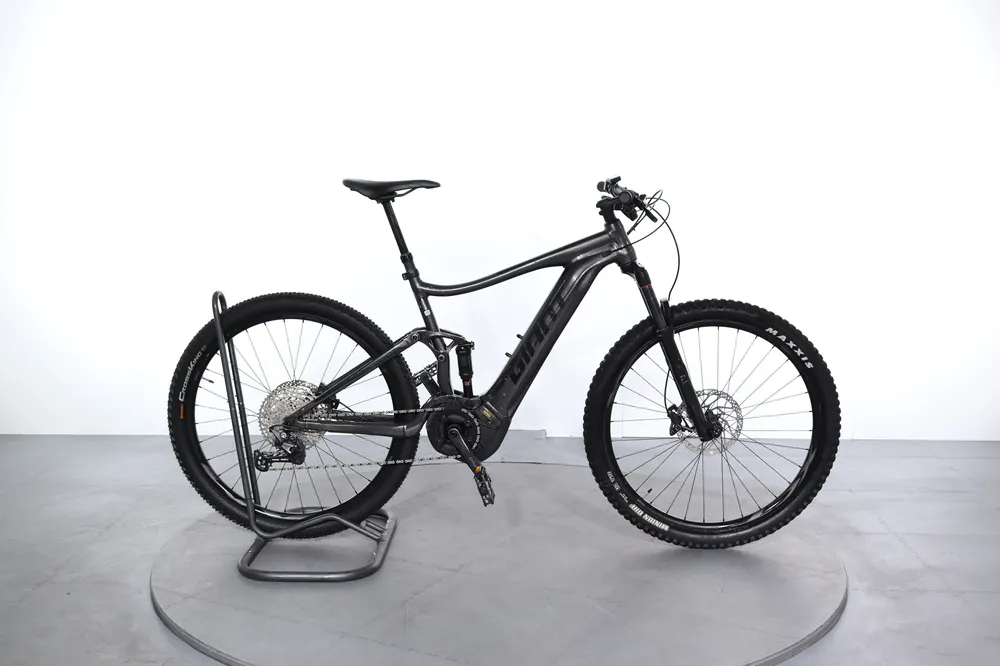 Giant Stance E+ 1 Pro Actieprijs