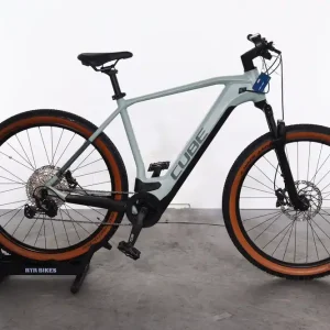 Aanbieding Cube Reaction Hybrid Race