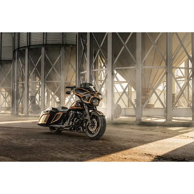 Seizoensaanbieding Killer Custom Flow 2 Uitgerekte benzinetank & zijklep Kit Touring 14-21
