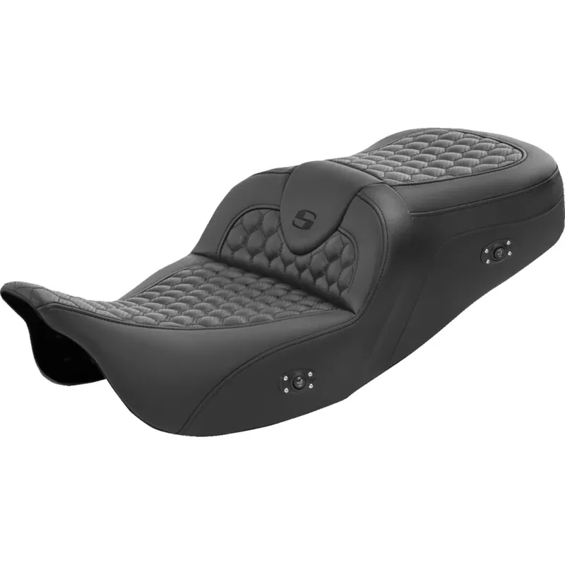 Beste Prijs Saddlemen Roadsofa-zadel met honingraatstructuur voor Harley 24-25 Touring Road Glide / Street Glide / Black / Without heating / Without backrest
